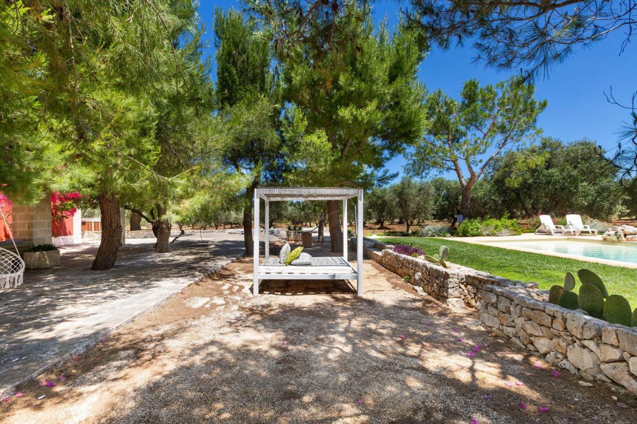 Villa Thea Charming House Carovigno Exteriör bild