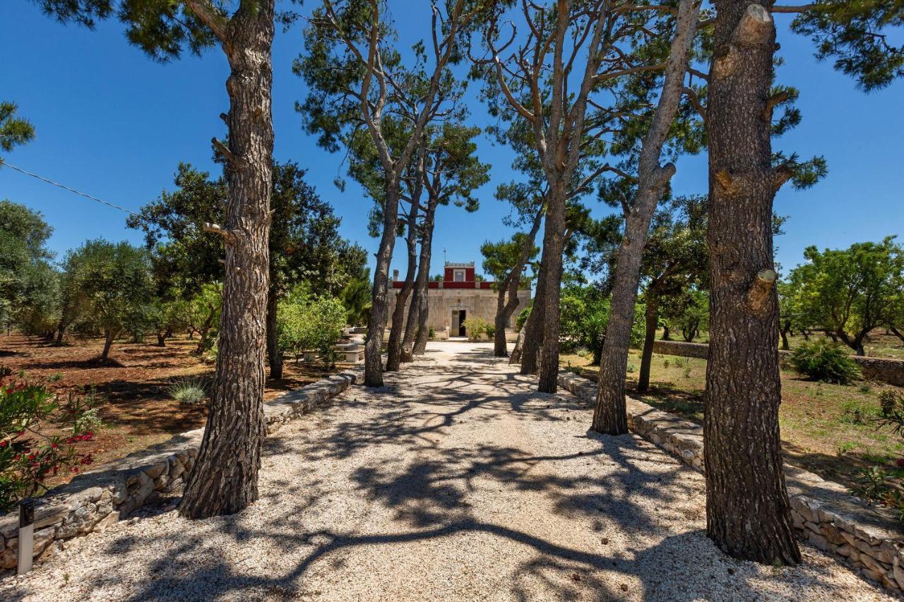 Villa Thea Charming House Carovigno Exteriör bild